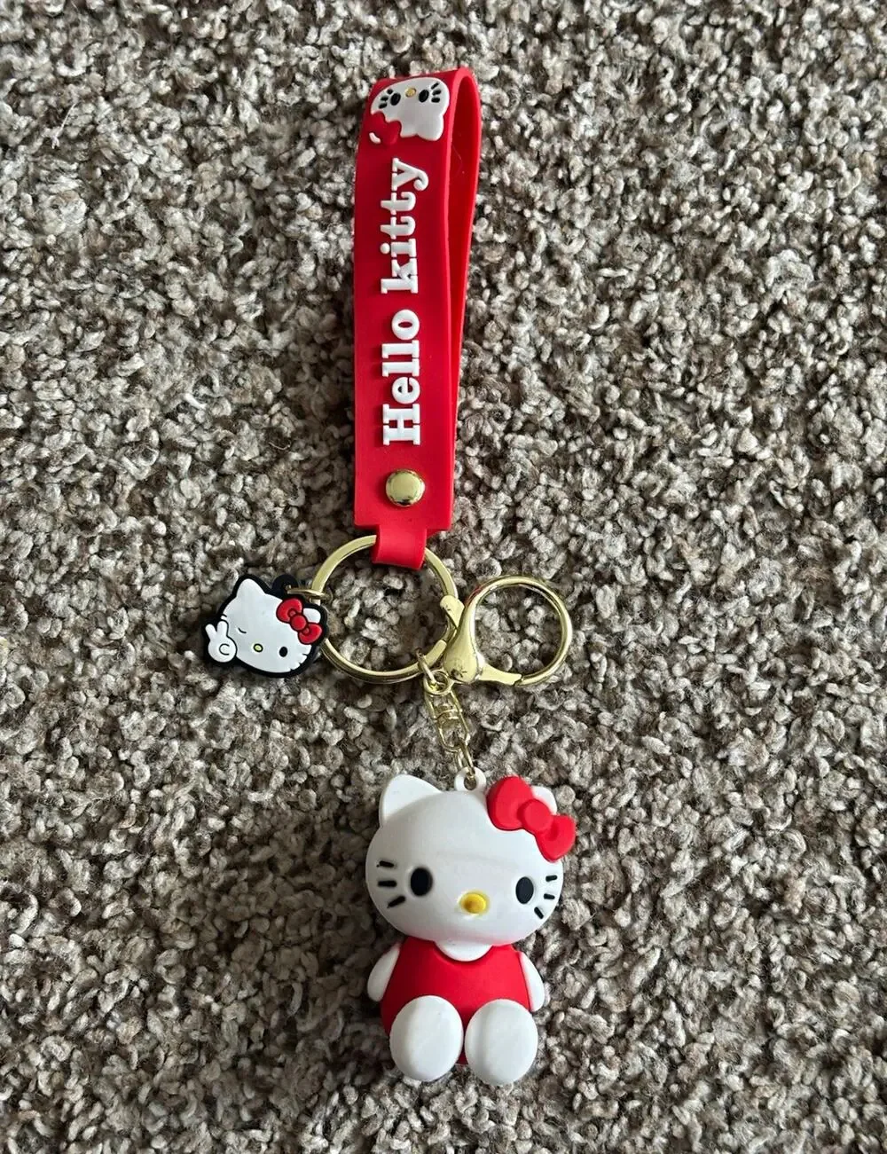 Hello Kitty Red & White Keychain Keyring w/ Plastic & Metal Figure Charm
